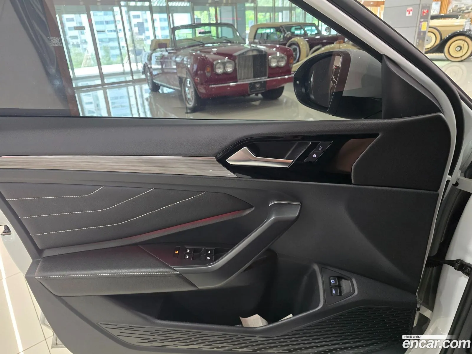Volkswagen Jetta 7th Gen 2023 — 9