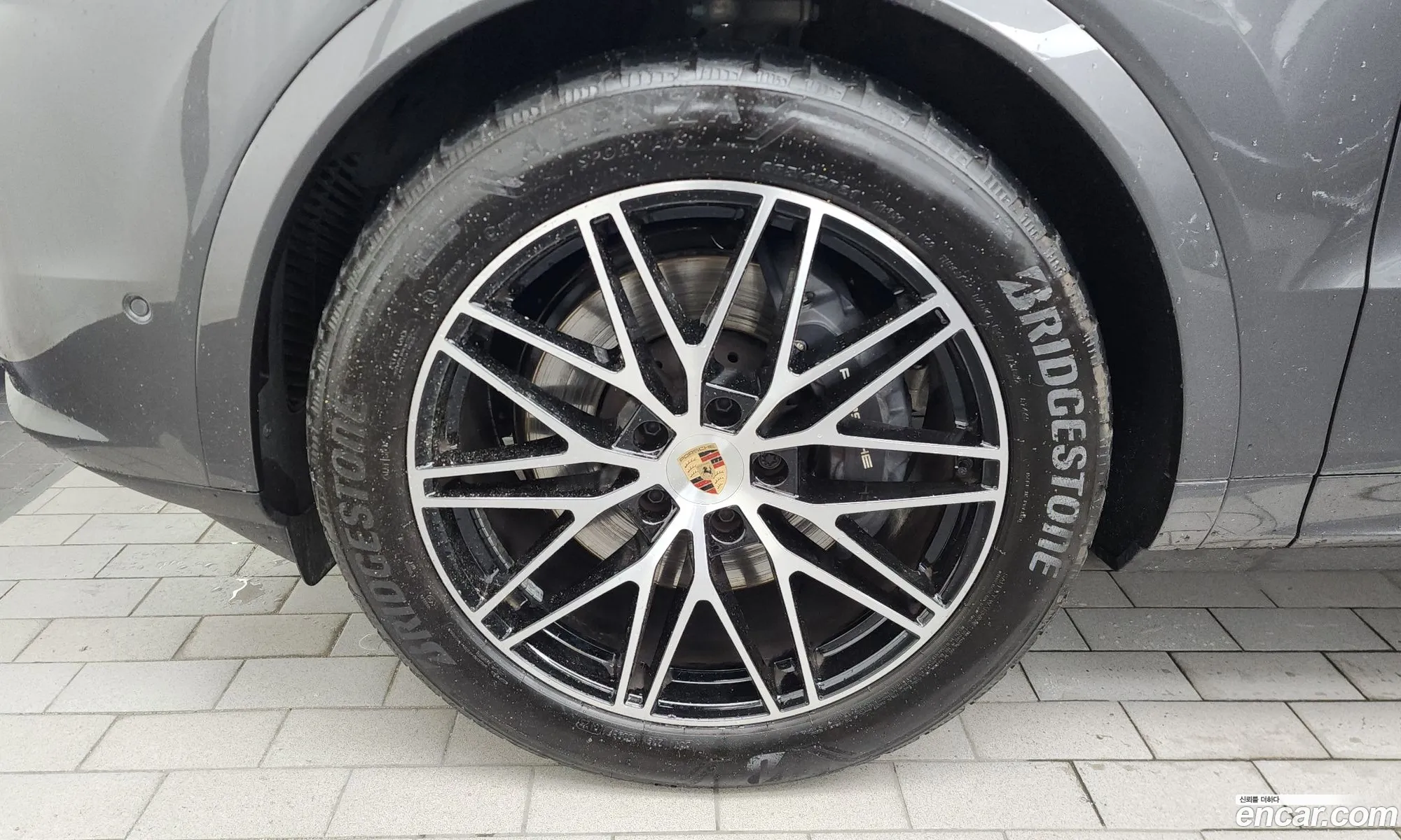 Porsche Cayenne 2025 WP1BE29Y6SDA68277 — 34