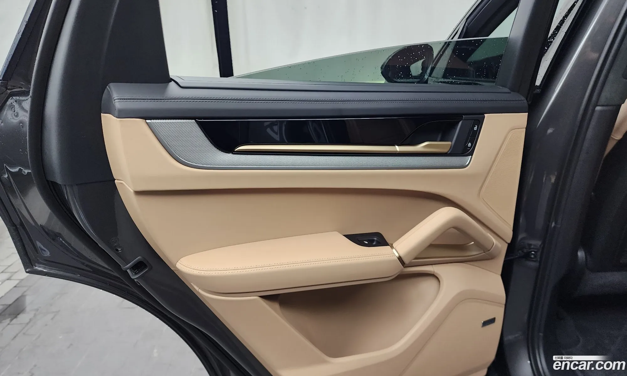 Porsche Cayenne 2025 WP1BE29Y6SDA68277 — 18