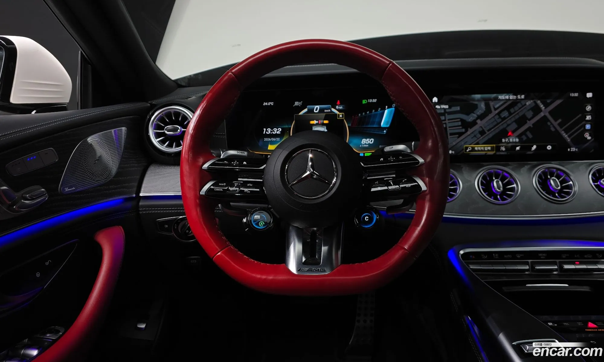 Mercedes-Benz AMG GT 2023 — 11