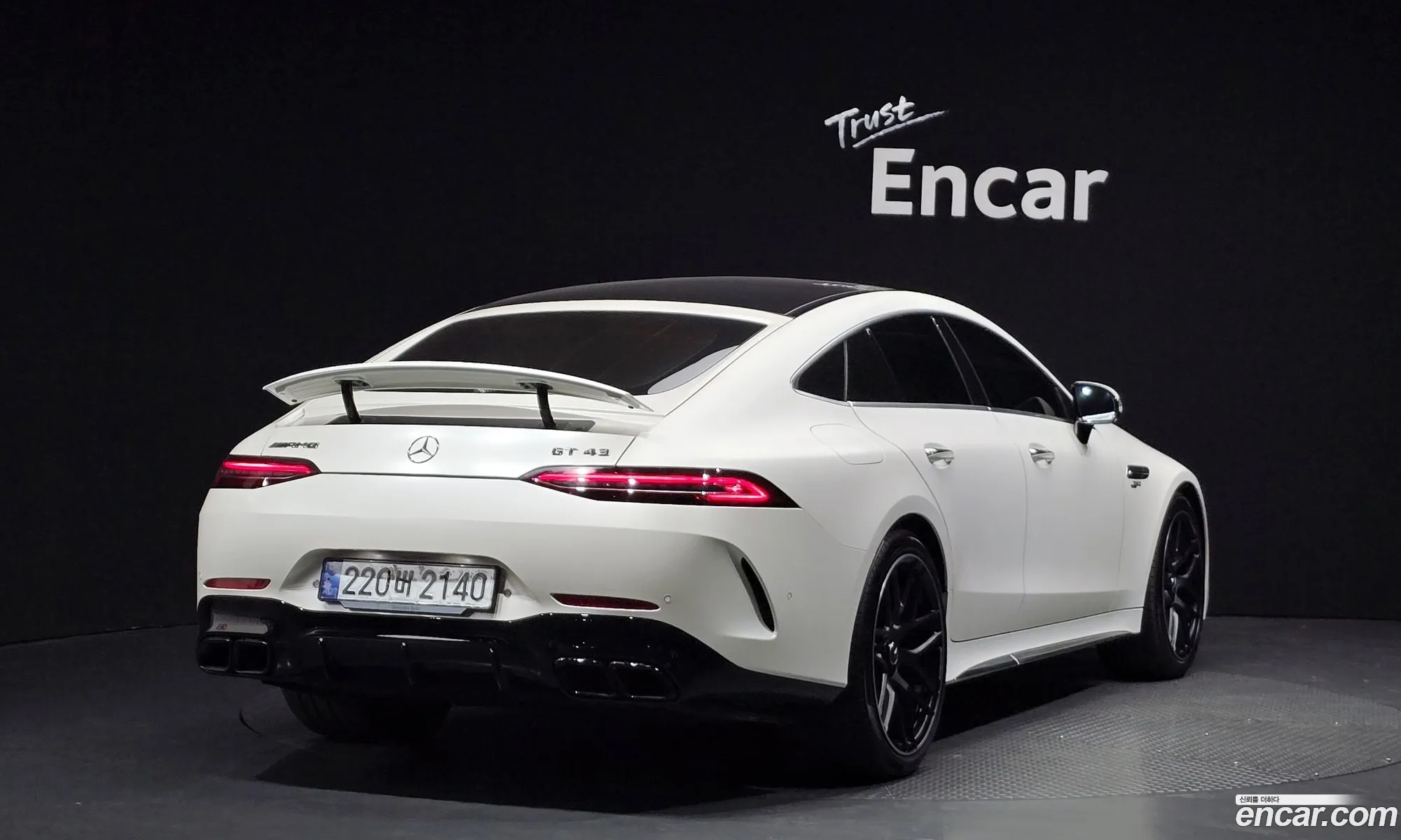 Mercedes-Benz AMG GT 2023 — 20