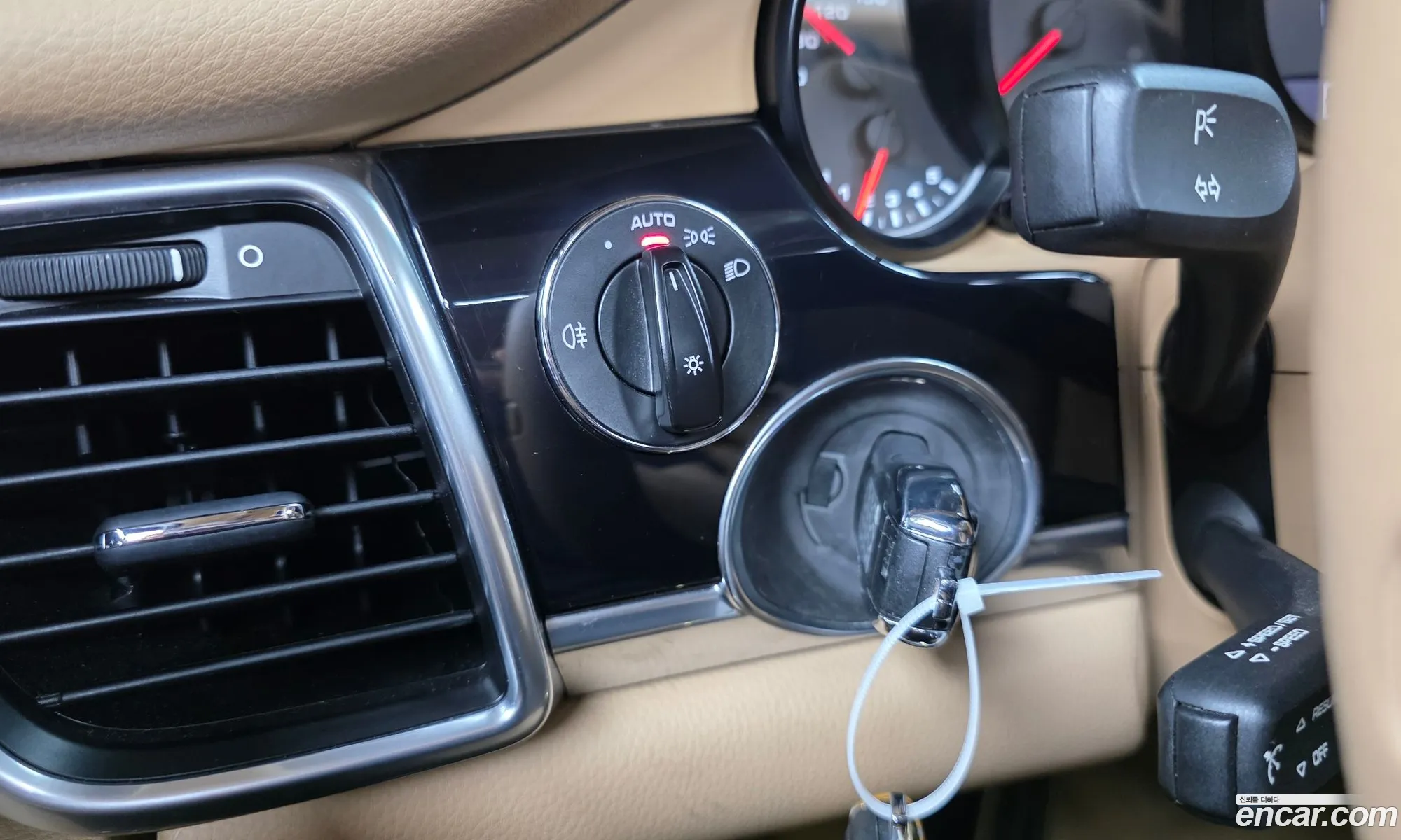 Porsche Panamera 2011 WP0AA2975BL016208 — 4