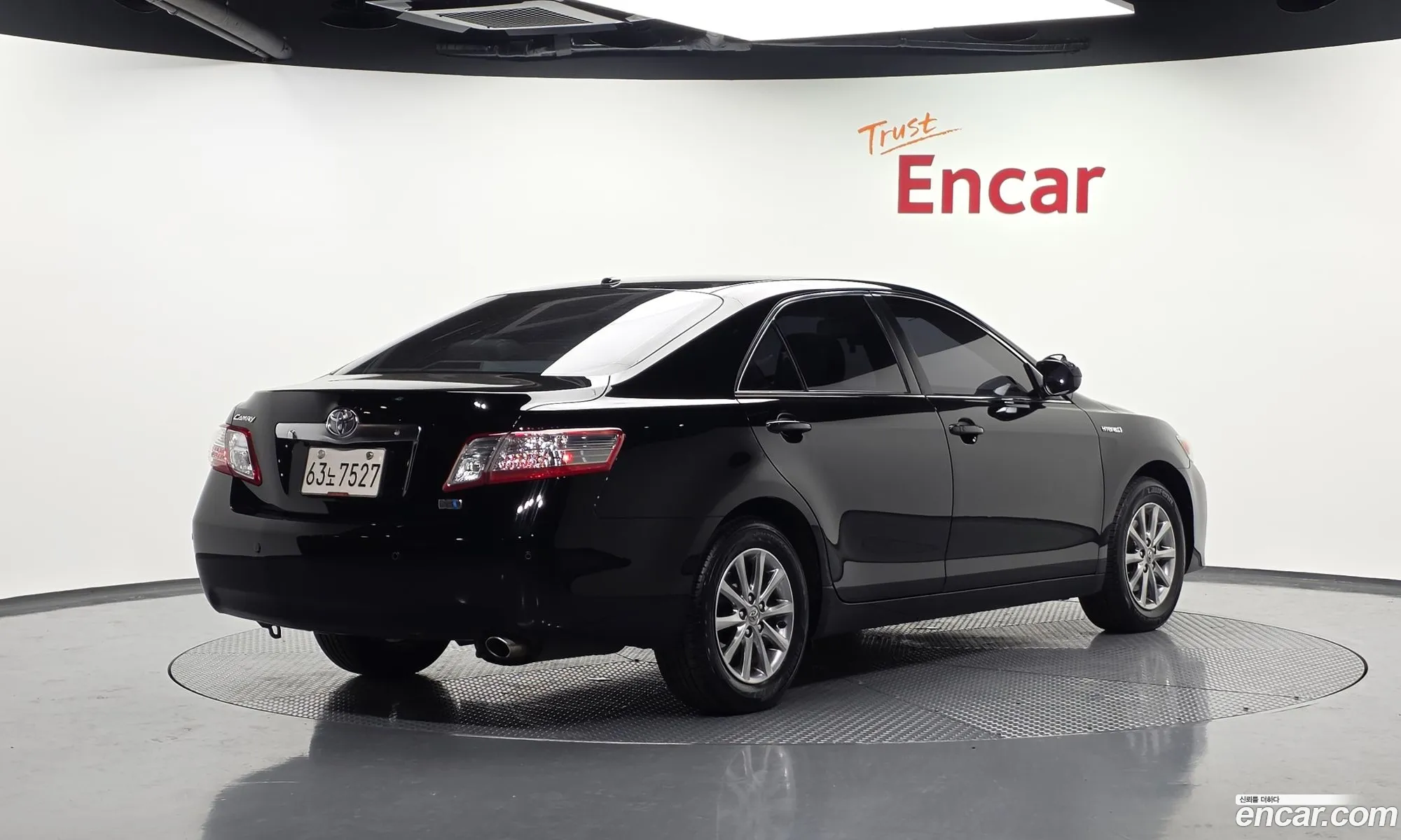 Toyota Camry 2010 — 8