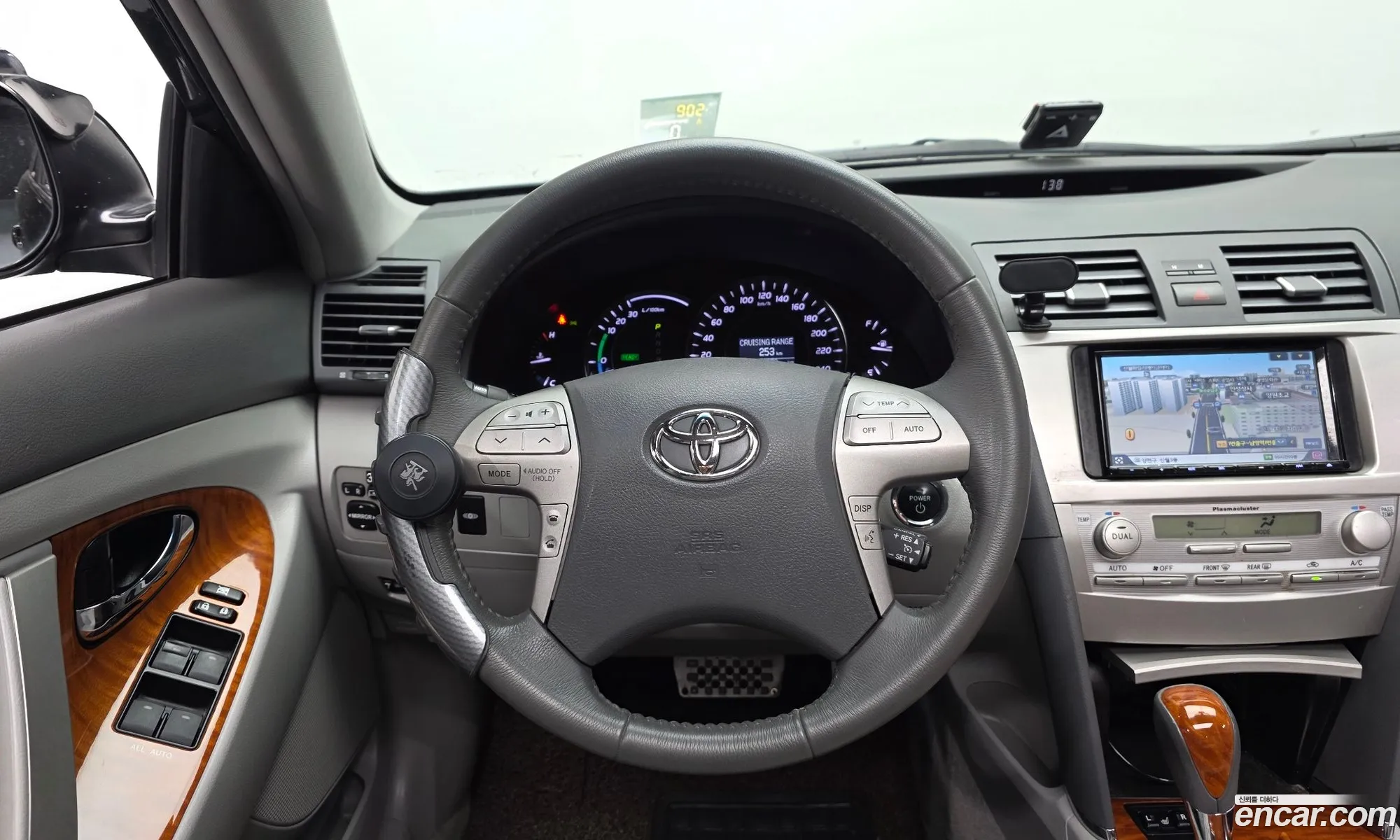 Toyota Camry 2010 — 7