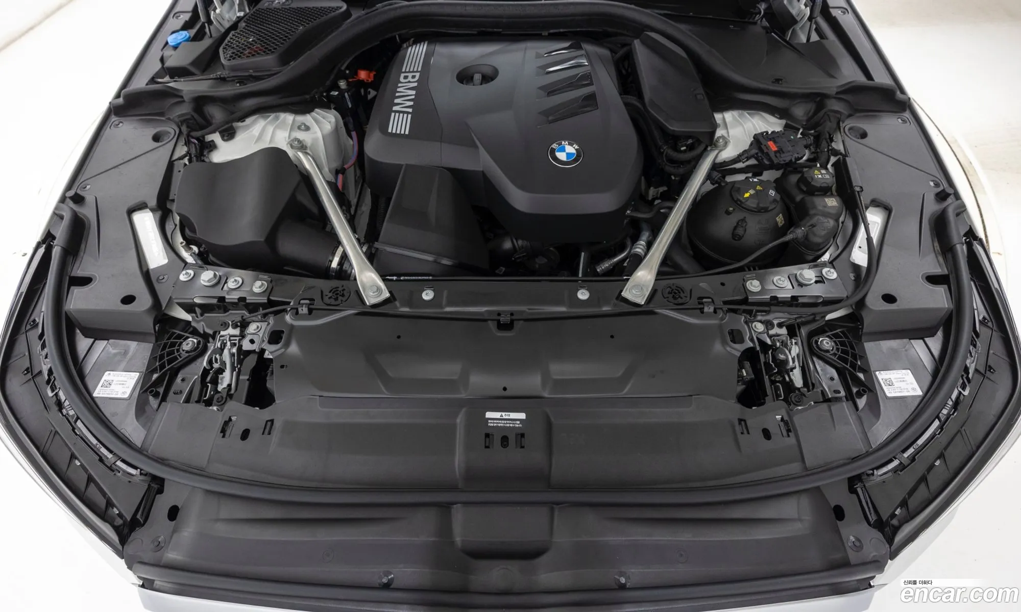BMW 5 Series 2025 — 6
