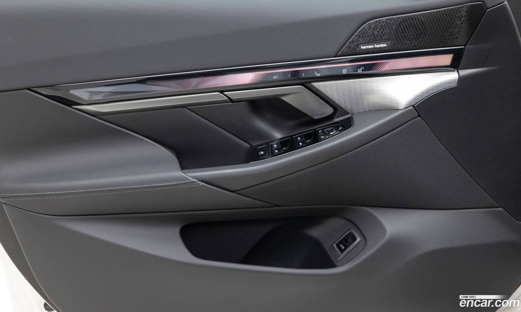 BMW 5 Series 2025 — 7