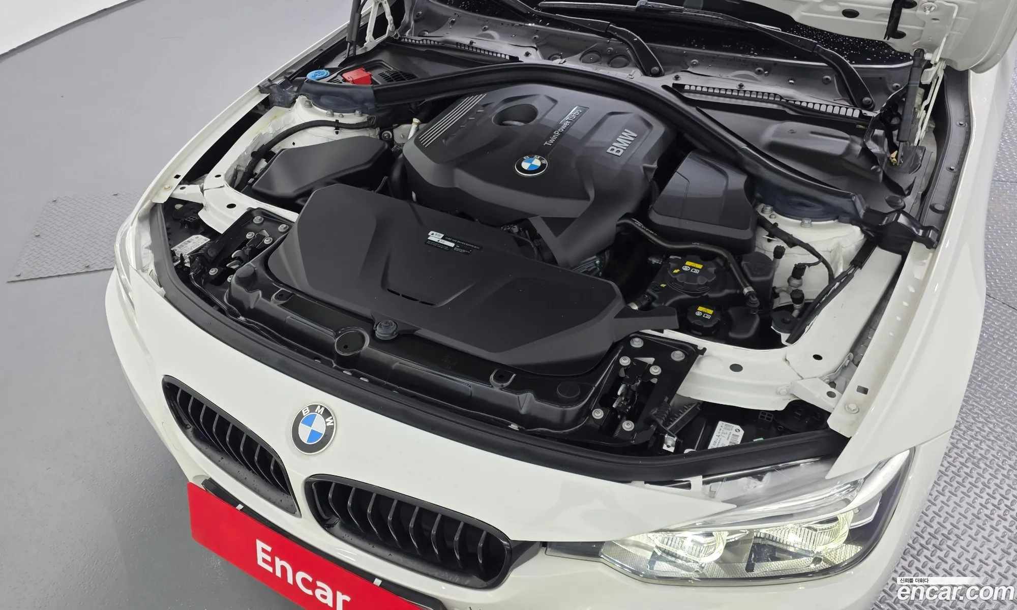 BMW 3 Series 2018 WBA8B9101JA538389 — 9