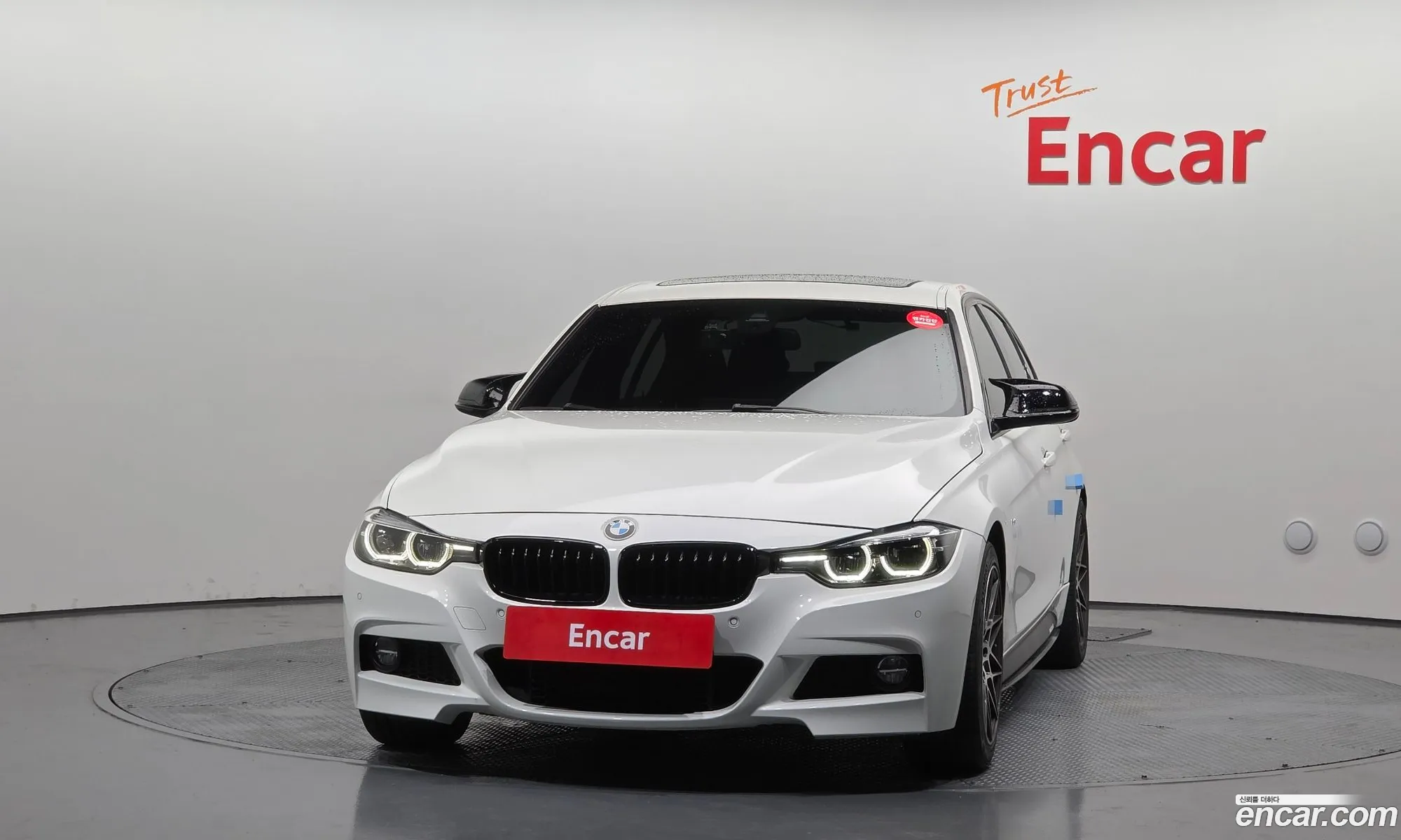 BMW 3 Series 2018 WBA8B9101JA538389 — 33