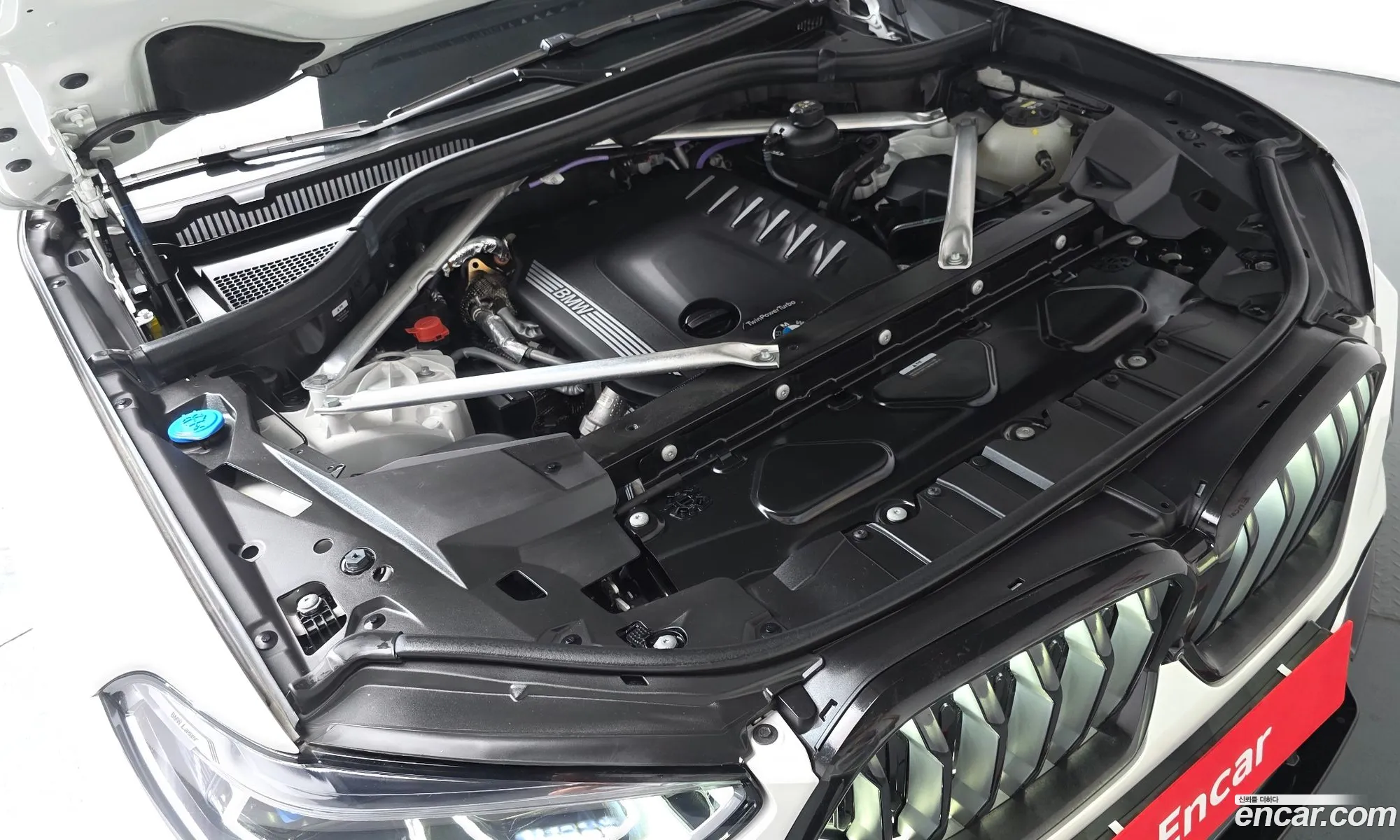 BMW X6 2022 — 26