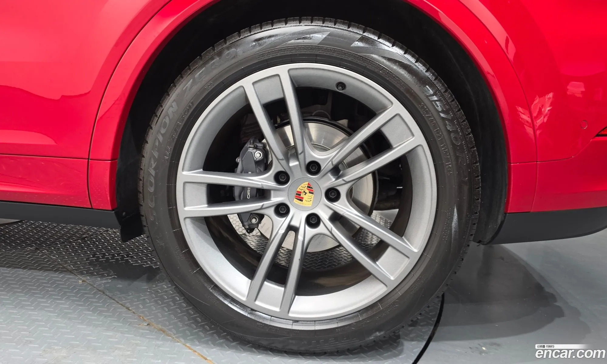 Porsche Cayenne 2024 WP1AA29Y161661616 — 4