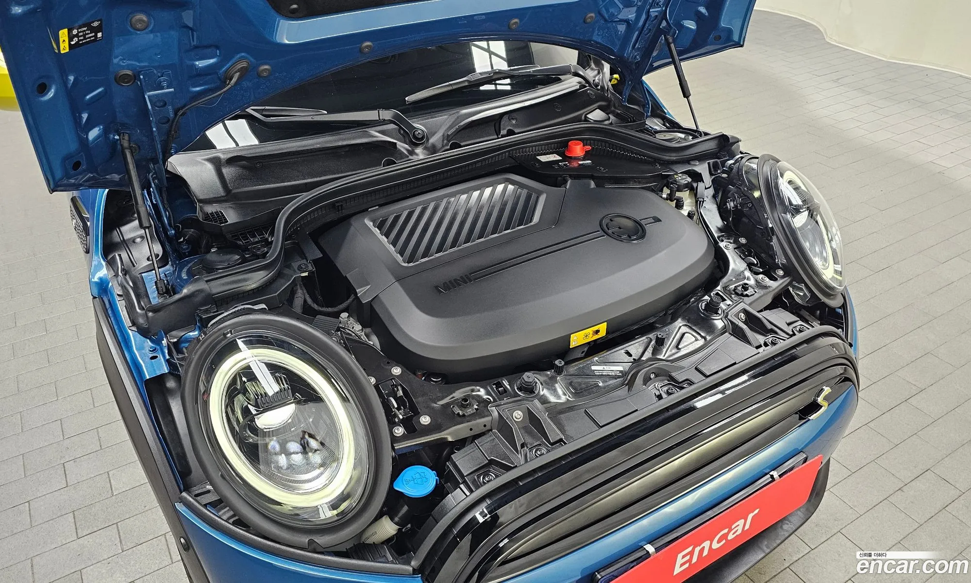 Mini Cooper Electric 2023 — 15