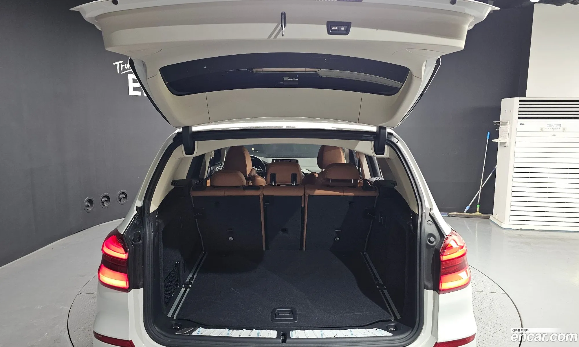 BMW X3 2018 — 16