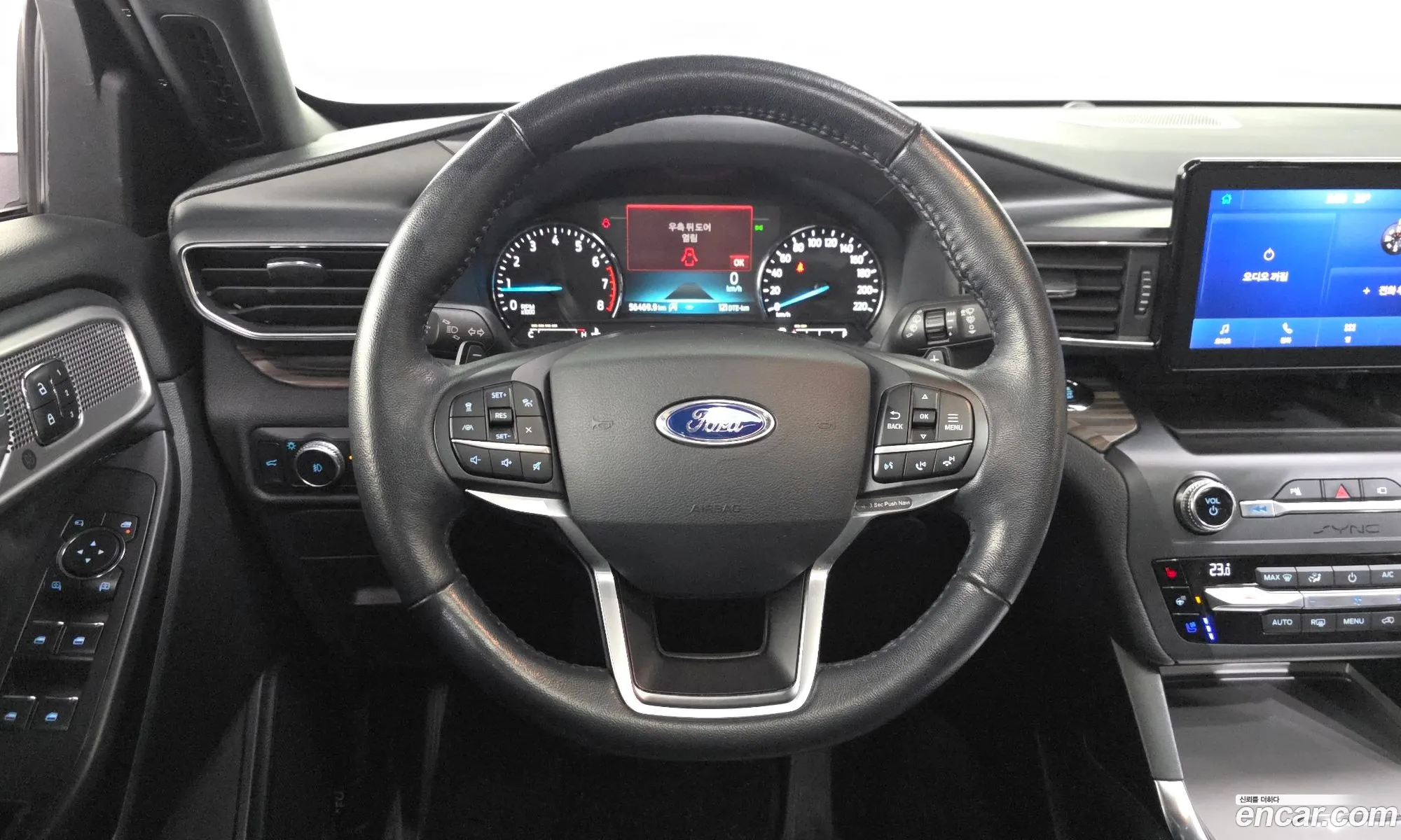 Ford Explorer 6th Gen 2019 1FMSK8FH5LGA74374 — 25