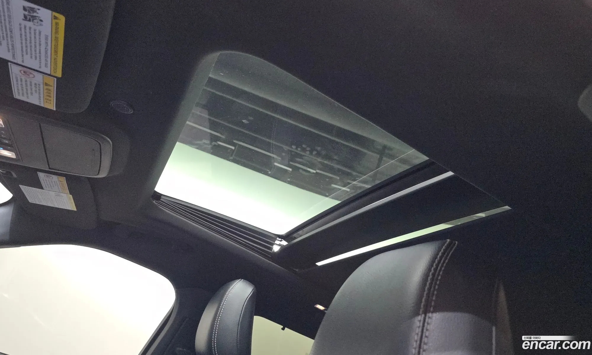 Ford Explorer 6th Gen 2019 1FMSK8FH5LGA74374 — 14