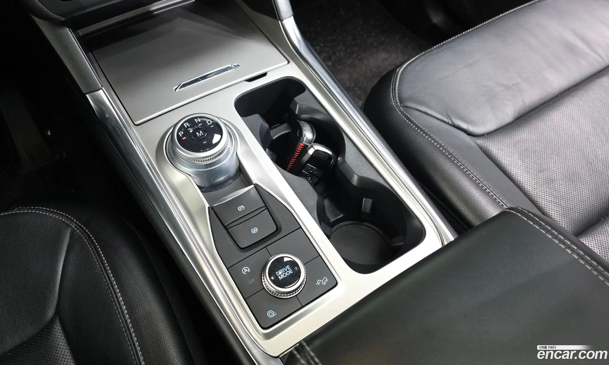 Ford Explorer 6th Gen 2019 1FMSK8FH5LGA74374 — 15