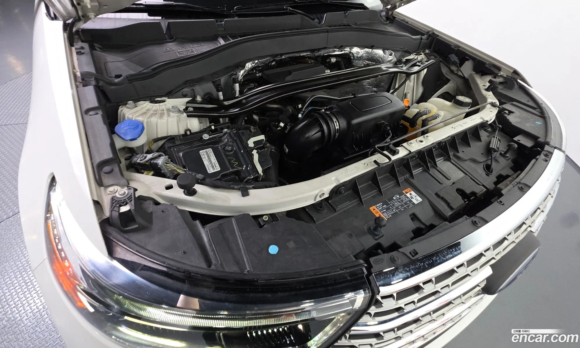 Ford Explorer 6th Gen 2019 1FMSK8FH5LGA74374 — 20