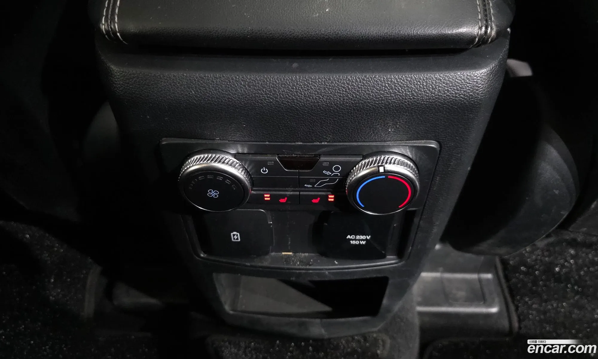 Ford Explorer 6th Gen 2019 1FMSK8FH5LGA74374 — 10