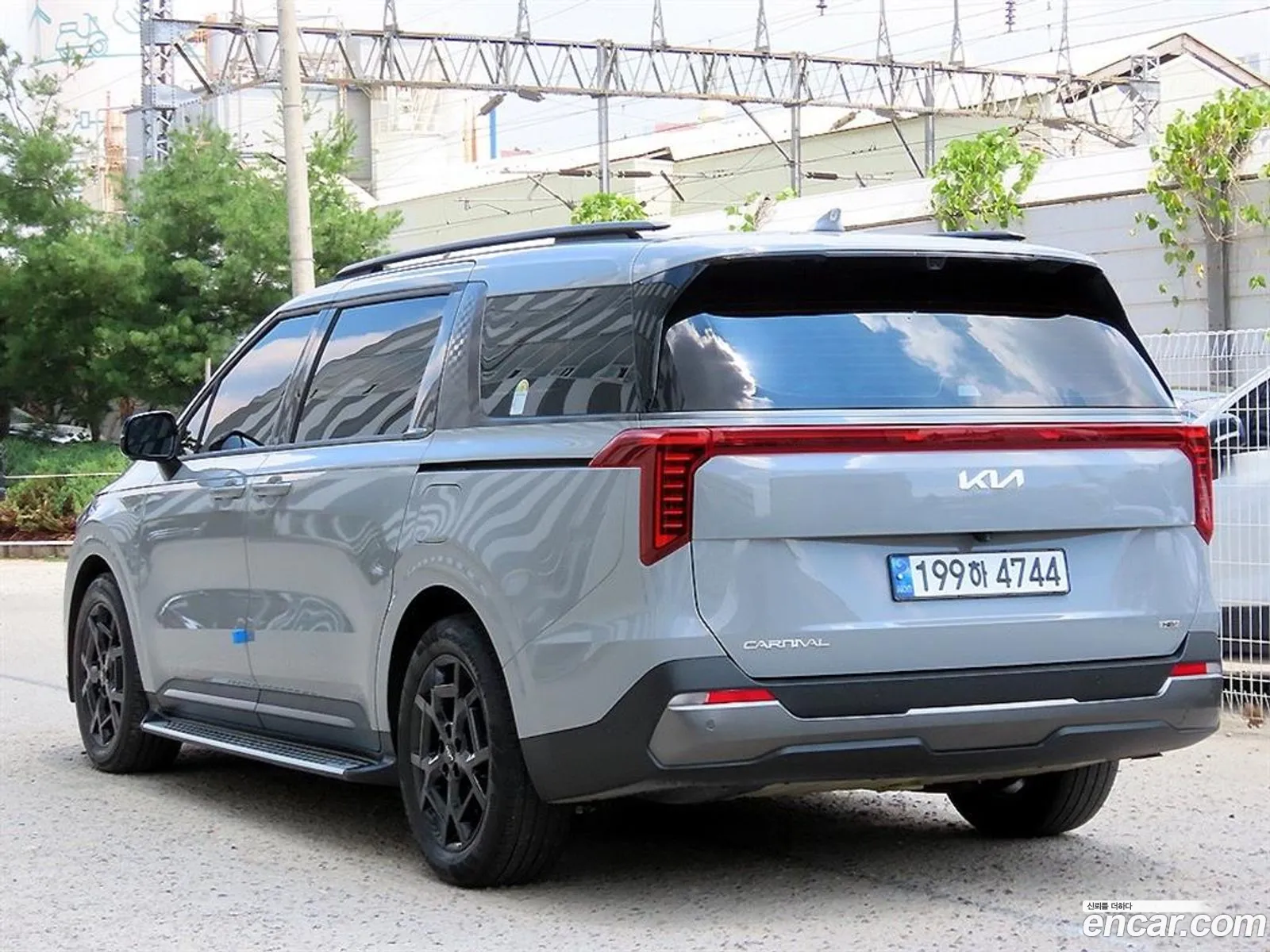 Kia Carnival 2024 — 4