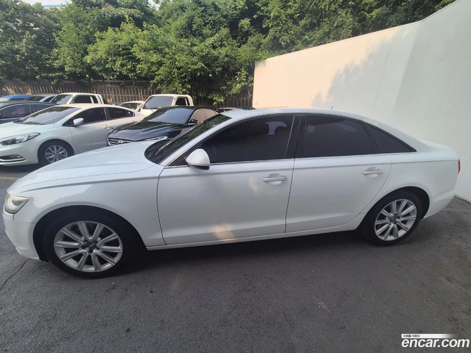 Audi A6 2012 — 11