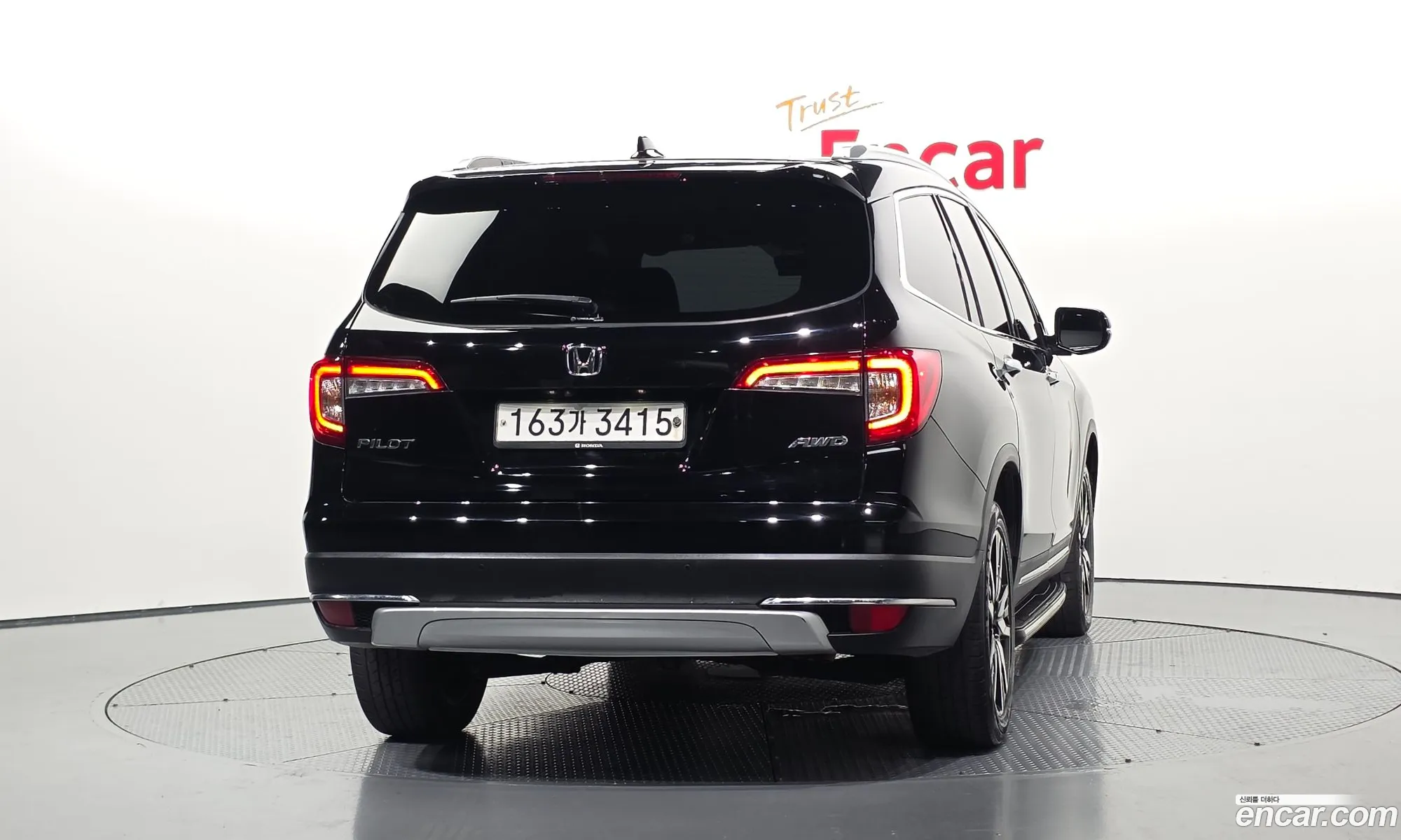 Honda Pilot 2019 5FNYF6860KB200633 — 16