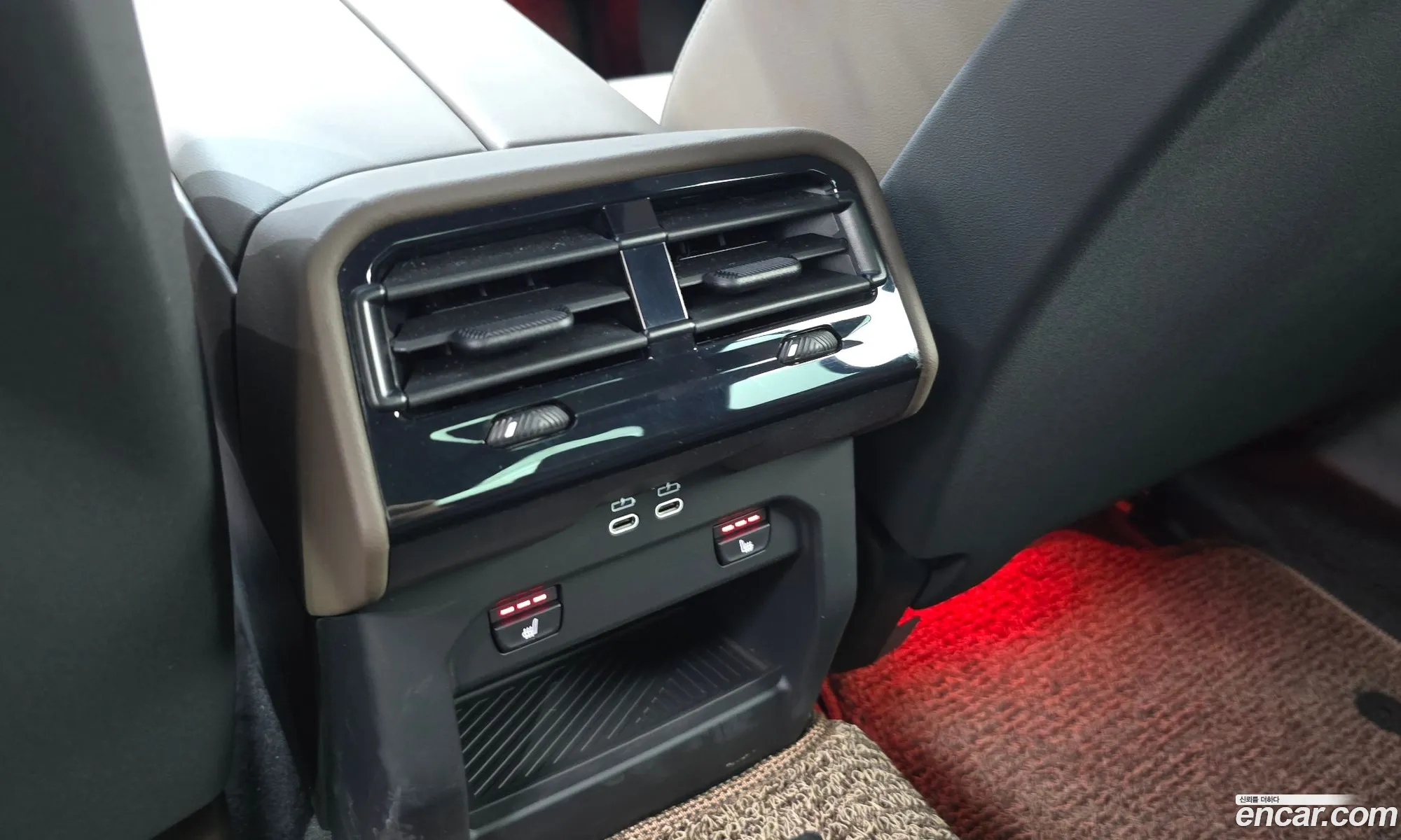 BMW 5 Series 2025 WBA21FJ01SCU70351 — 12