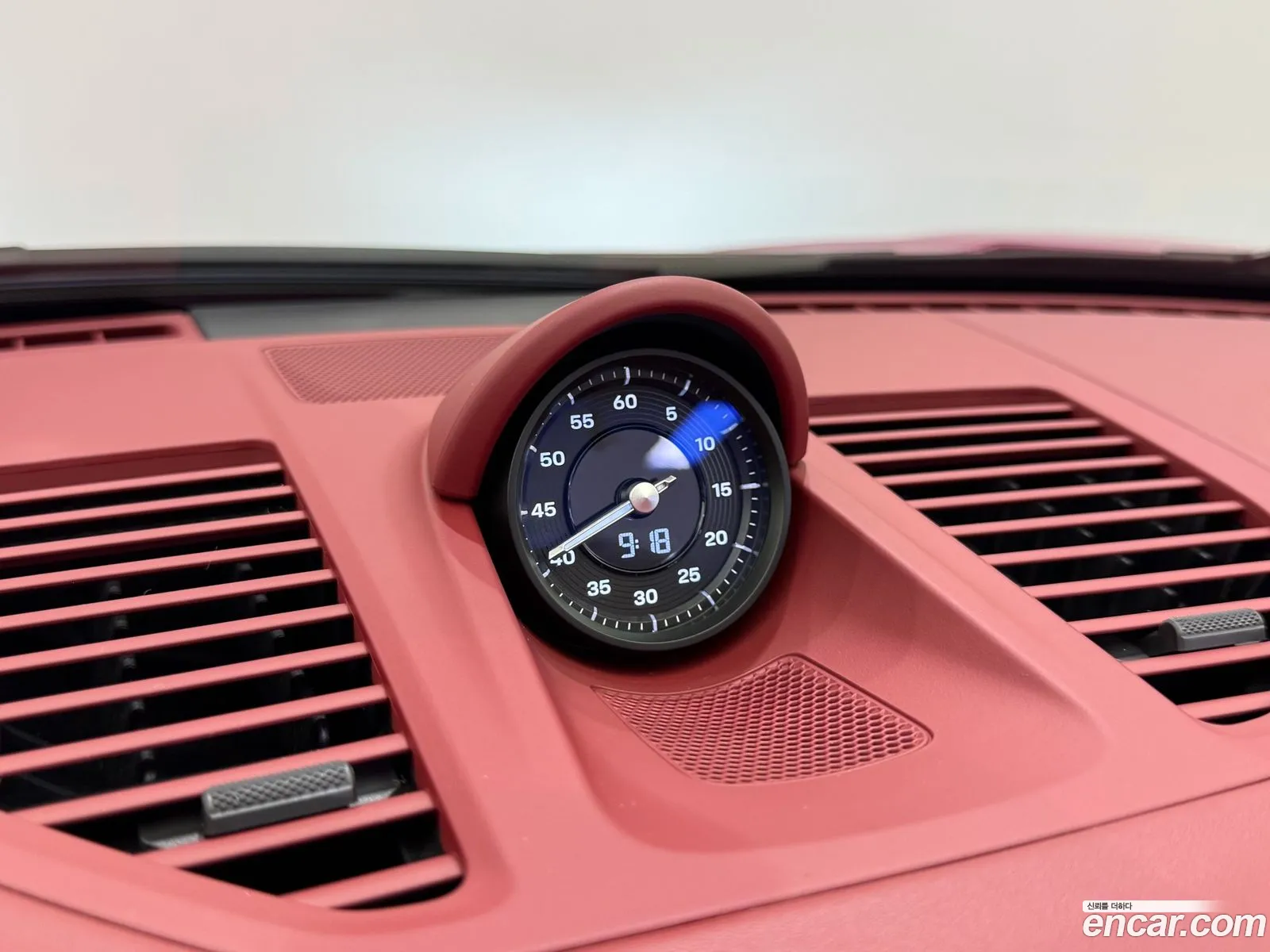 Porsche 911 2025 — 15
