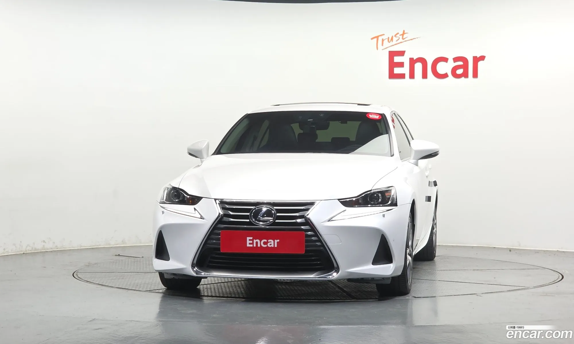 Lexus IS200t 2016 JTHBA5D22H5043556 — 10