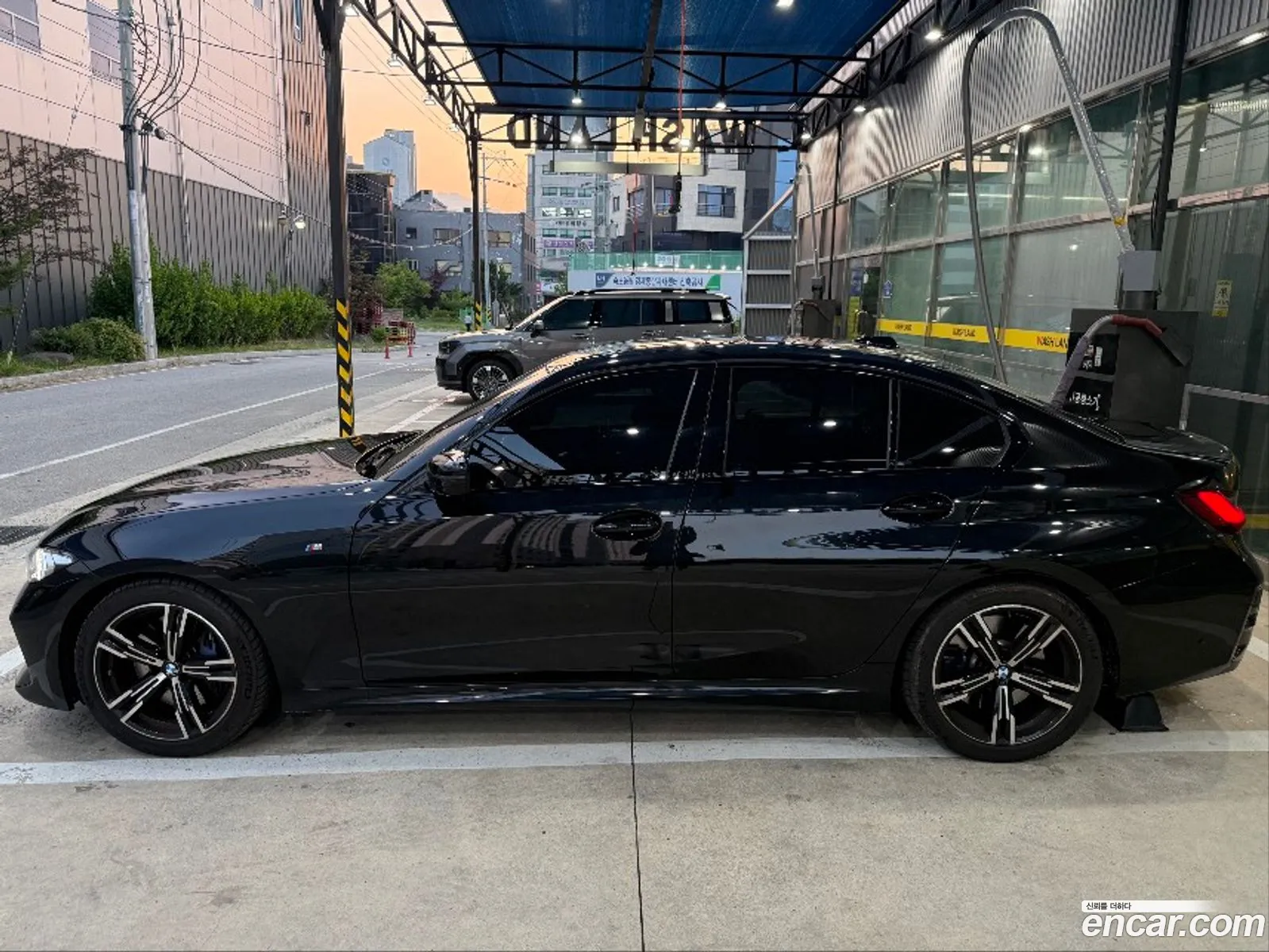 BMW 3 Series 2025 — 12