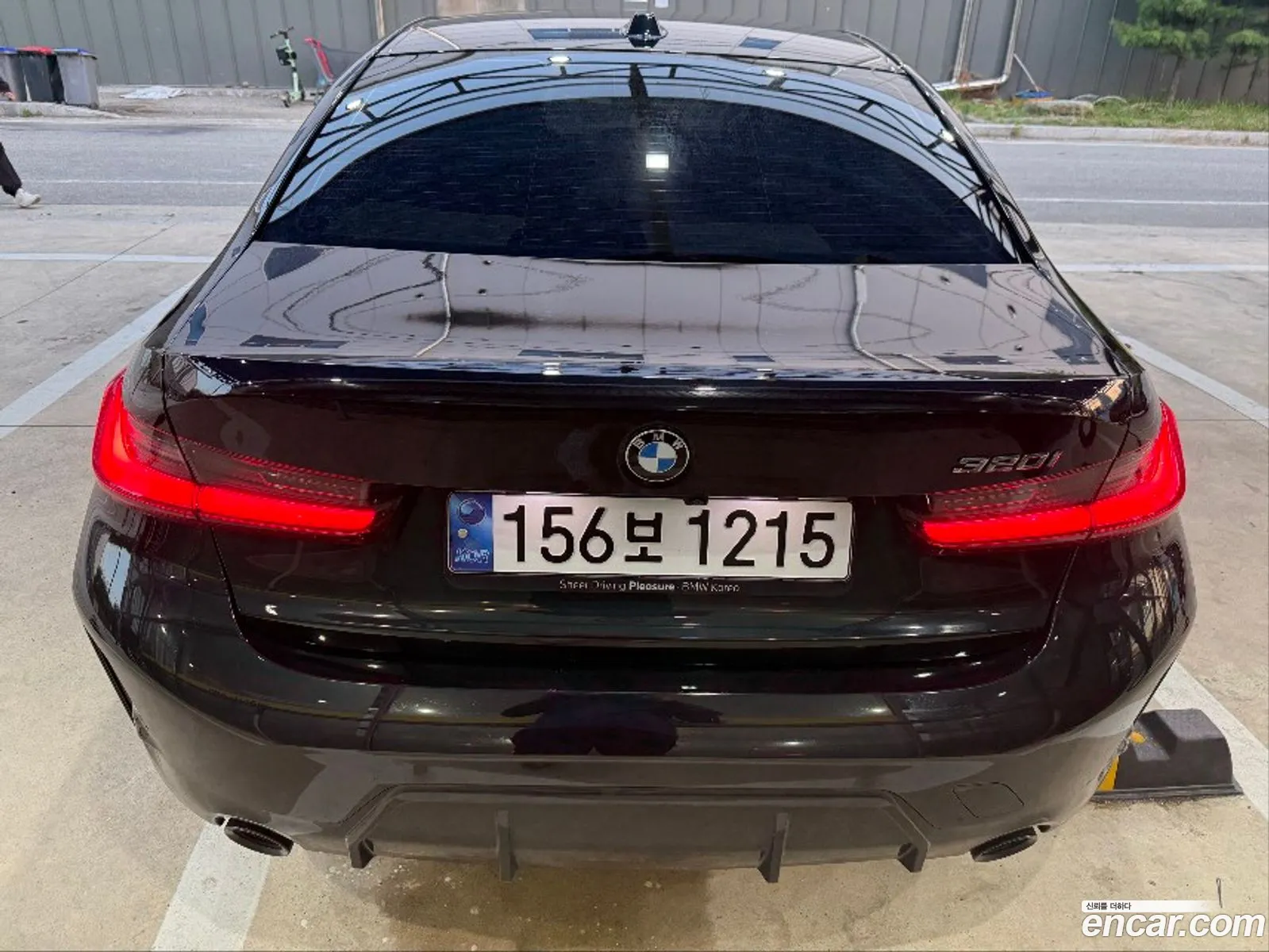 BMW 3 Series 2025 — 8