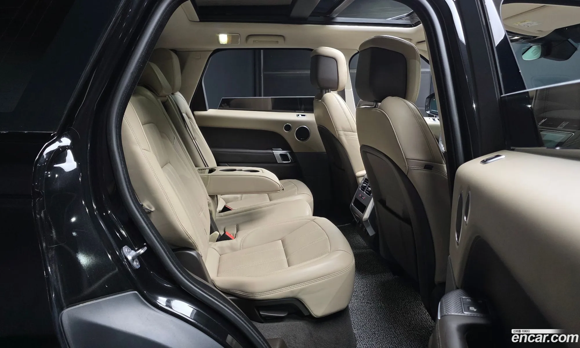 Land Rover Range Rover Sport 2022 — 18