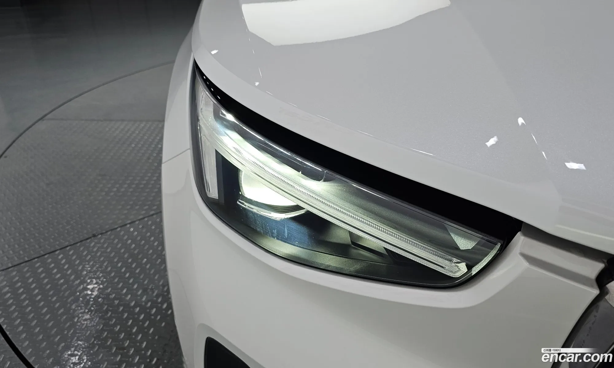 Volvo XC40 2025 — 29