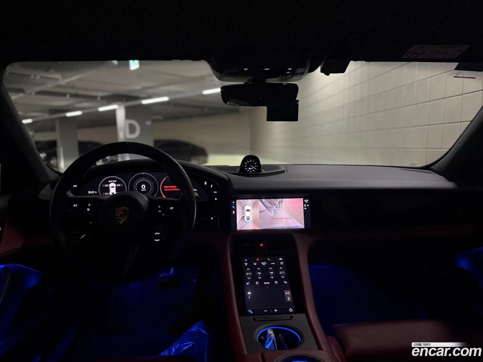 Porsche Taycan 2021 — 12