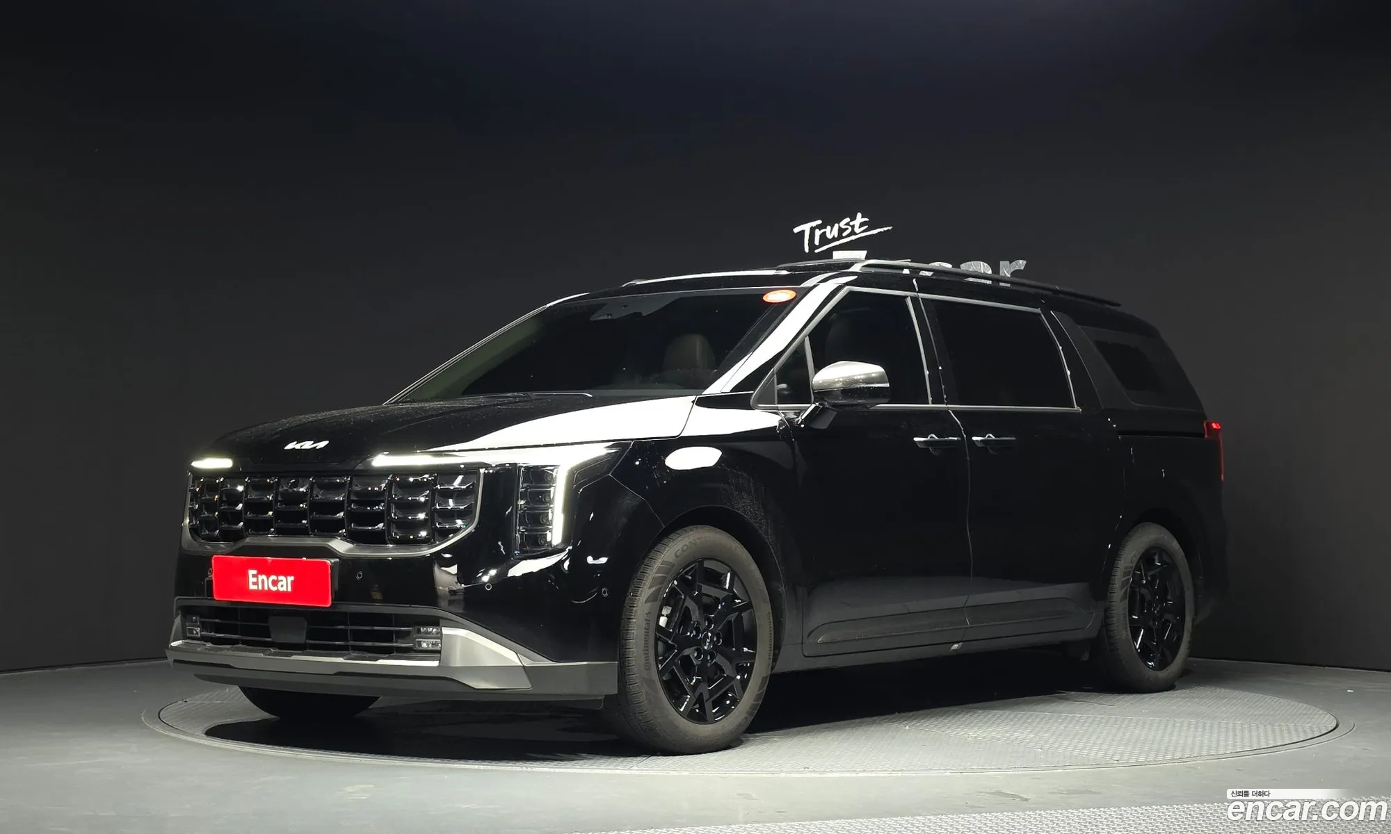Kia Carnival 2025 — 3
