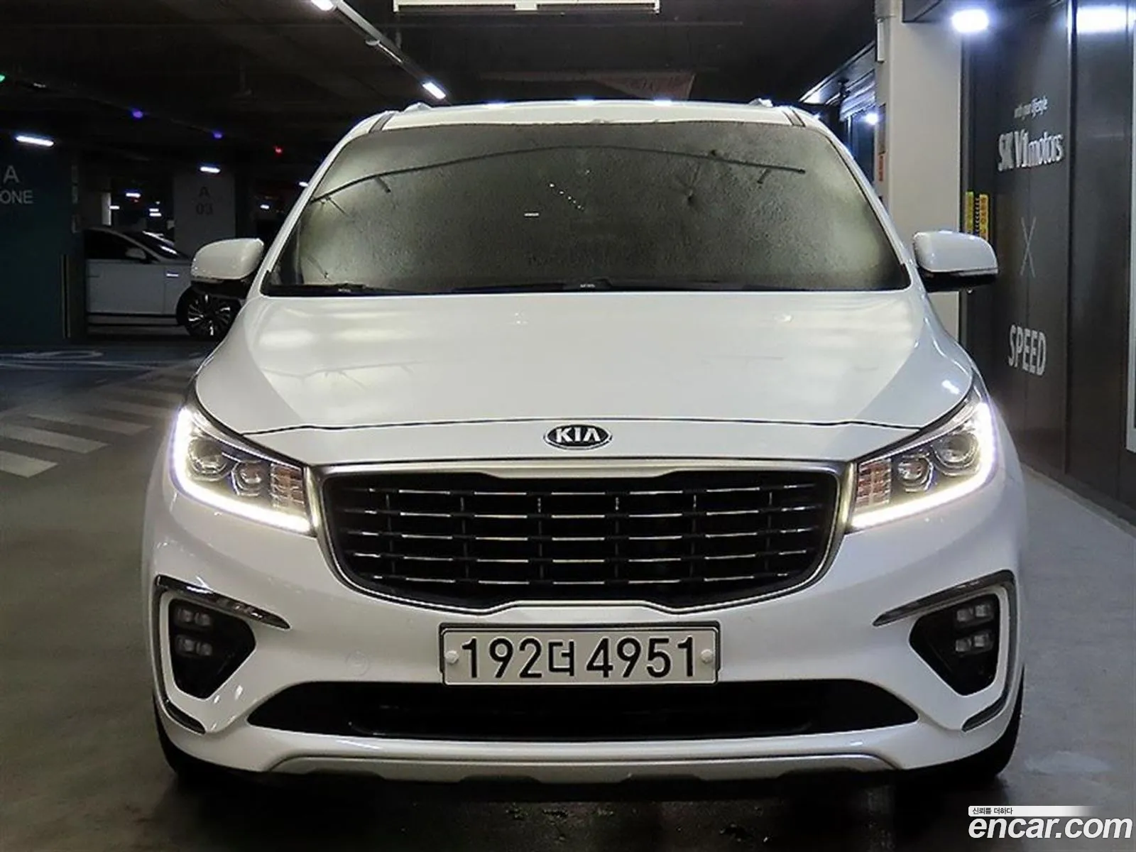 Kia Carnival 2020 — 12