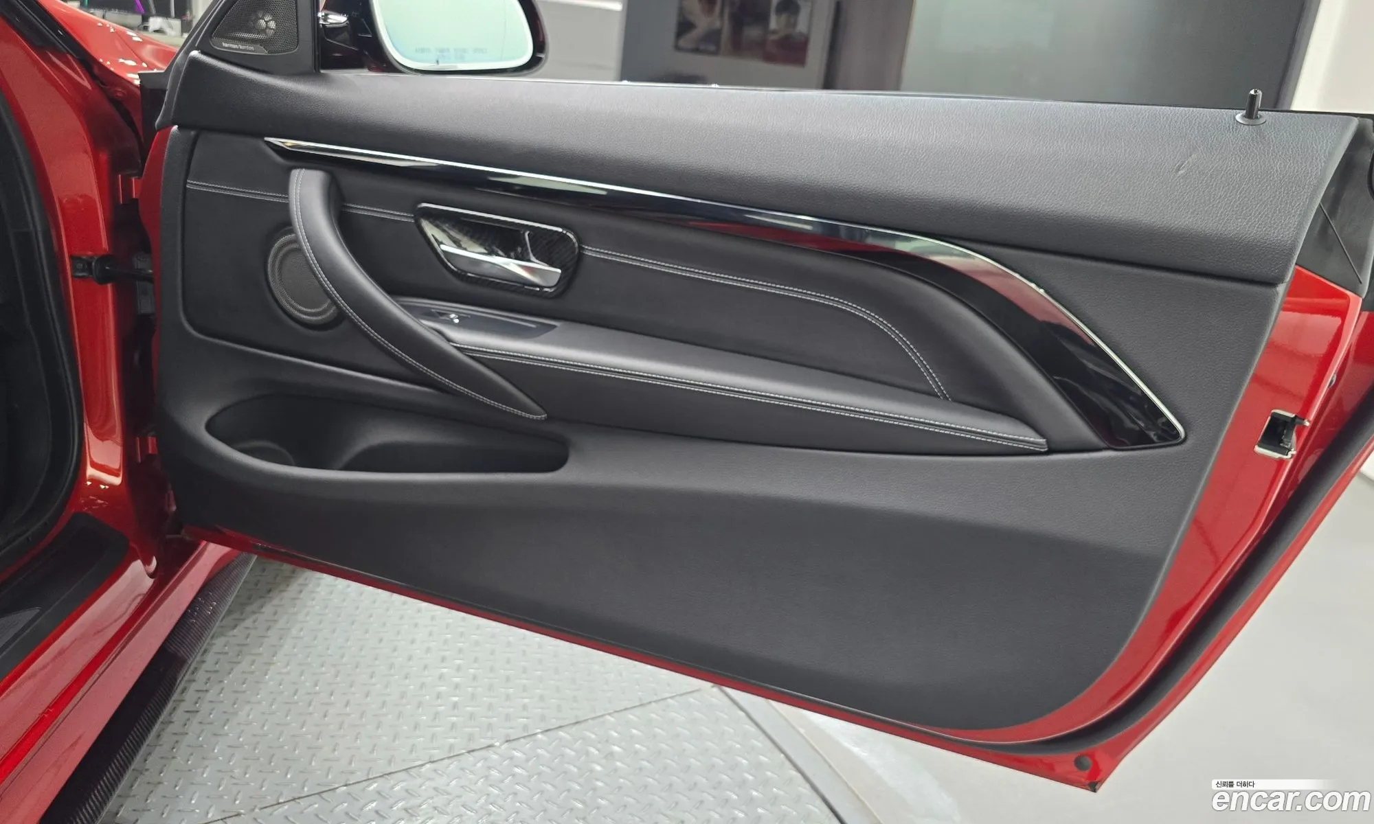 BMW M4 2018 WBS4Y910XJAC56375 — 22