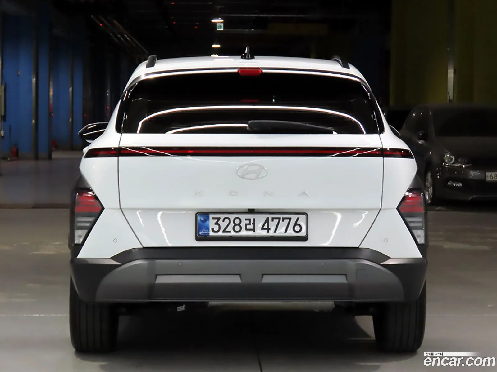 Hyundai Kona Hybrid 2023 — 3