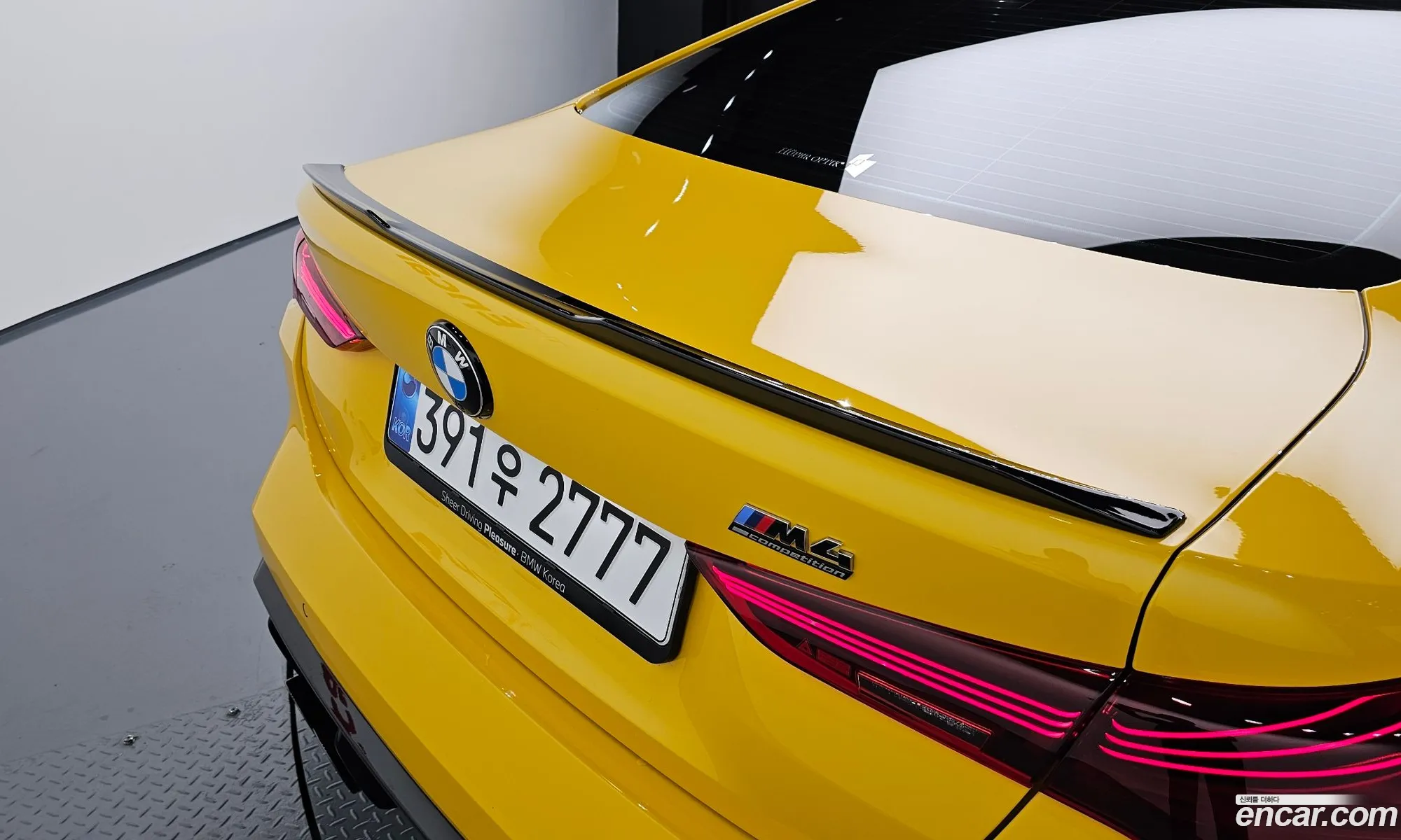 BMW M4 2025 WBS31HK08SCV03937 — 26