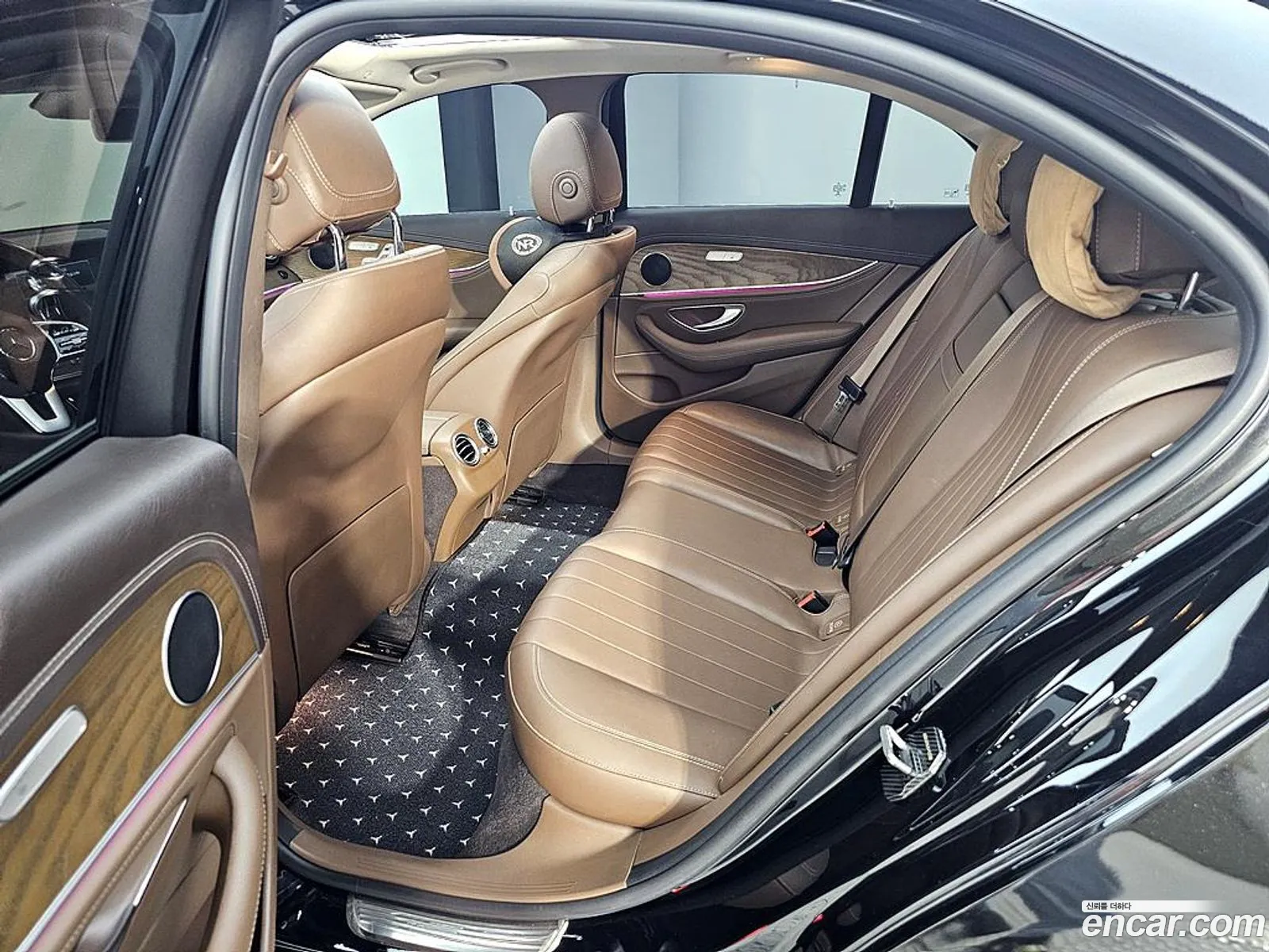 Mercedes-Benz E-Class W213 2019 — 11