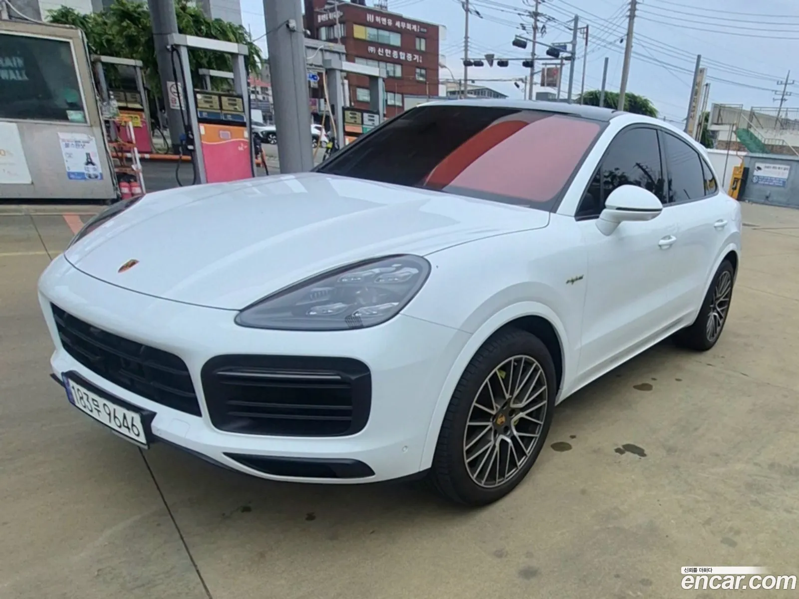 Porsche Cayenne 2023 — 19