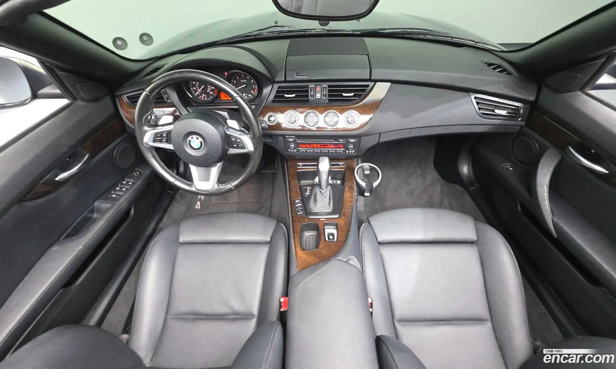 BMW Z4 2011 WBALM5C57BE378633 — 19
