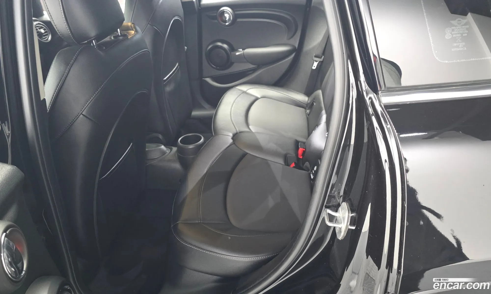 Mini Cooper 2017 — 15