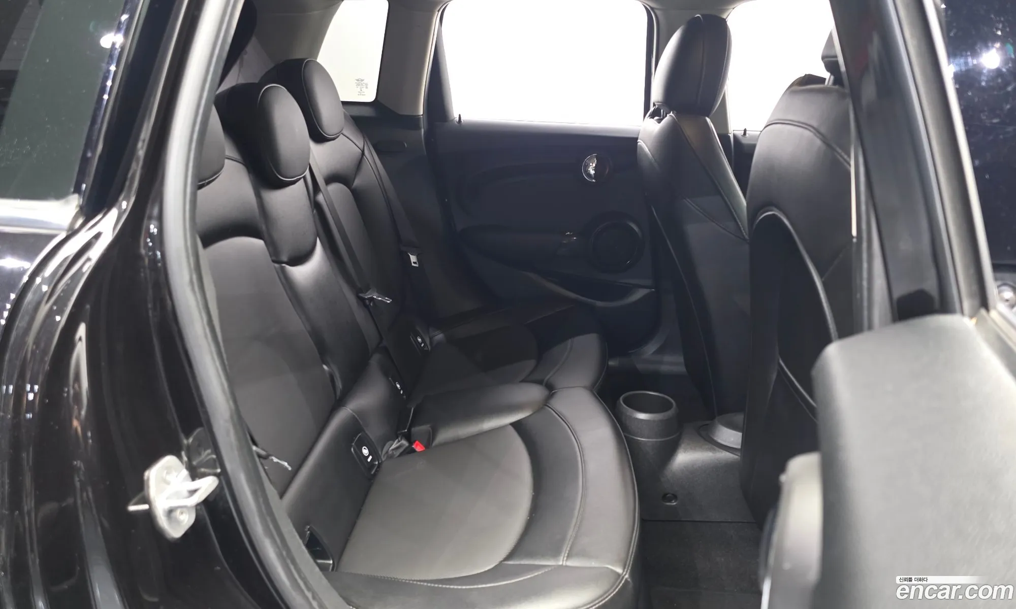 Mini Cooper 2017 — 20