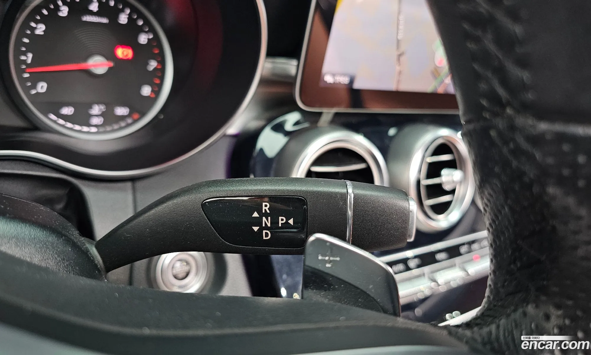 Mercedes-Benz C-Class W205 2019 — 13