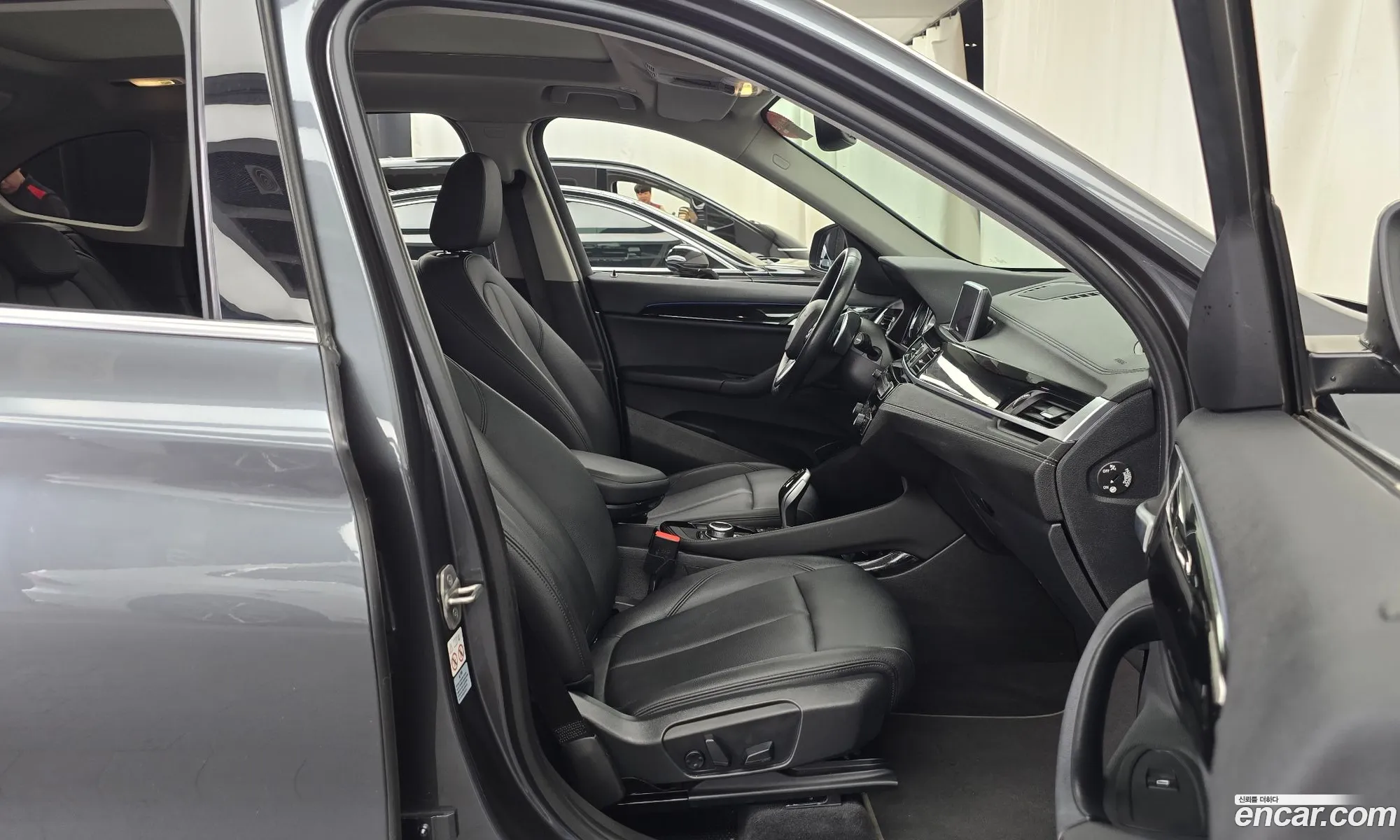 BMW X1 2022 WBA11DG06N5V32956 — 14