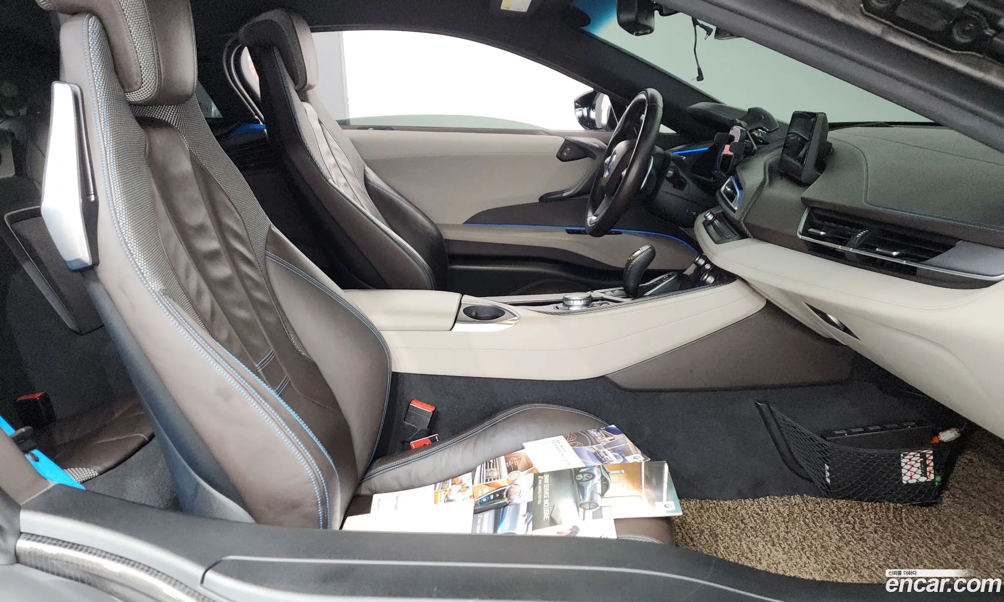 BMW i8 2016 WBY2Z2104GV347688 — 19