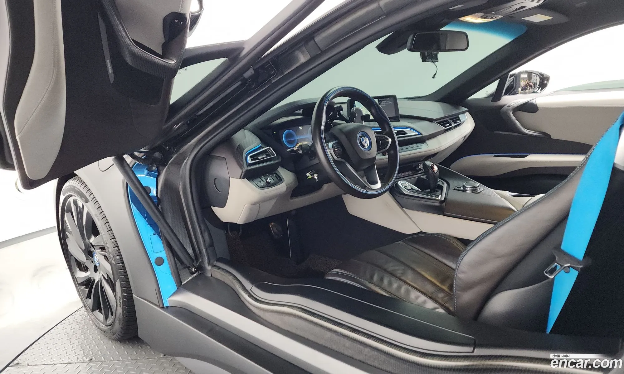 BMW i8 2016 WBY2Z2104GV347688 — 20