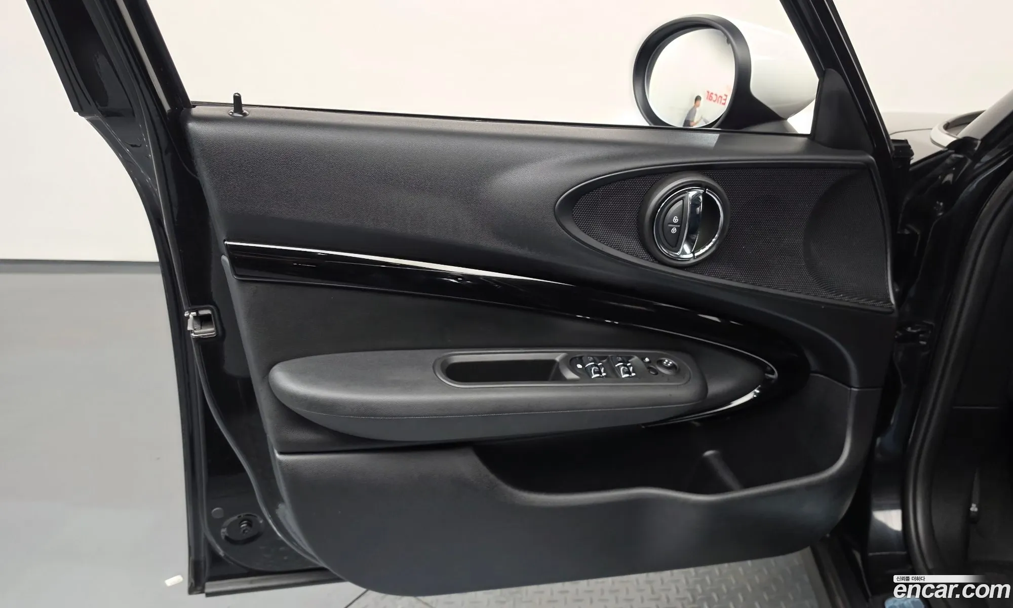Mini Cooper Clubman 2022 — 2
