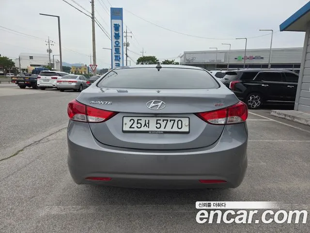 Hyundai Elantra MD 2013 — 3