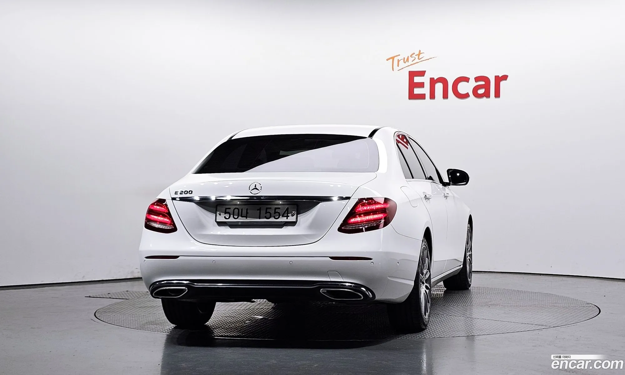 Mercedes-Benz E-Class W213 2017 WDDZF4CB0HA130110 — 32