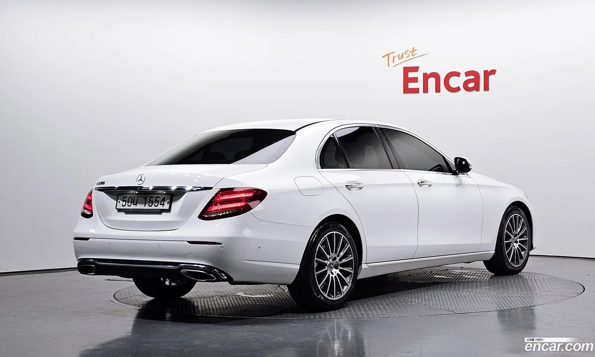 Mercedes-Benz E-Class W213 2017 WDDZF4CB0HA130110 — 9